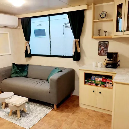 Mobile Aquarius